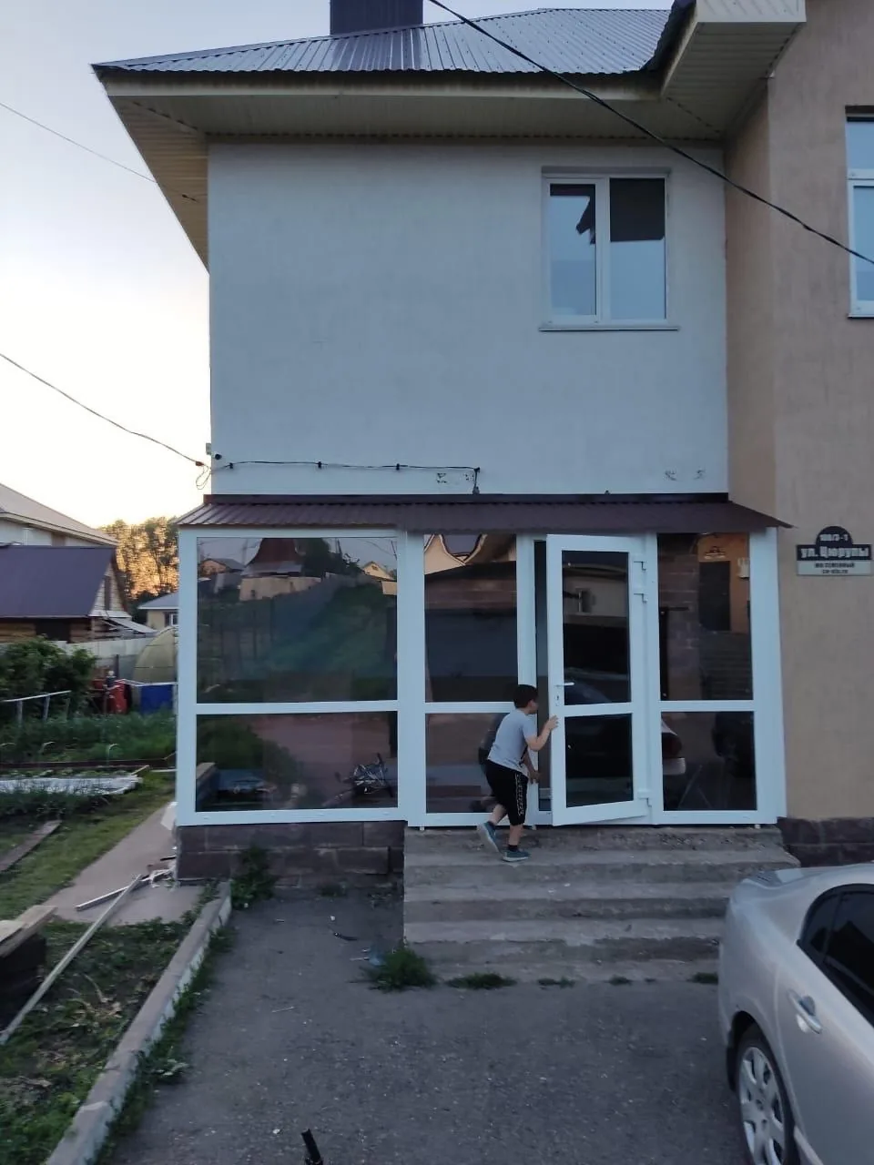 Фасадное остекление загородного дома